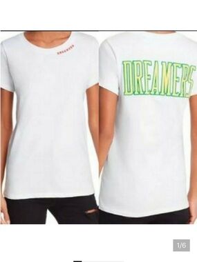 University of today dreamers of tomorrow T-Shirt with Red Detail